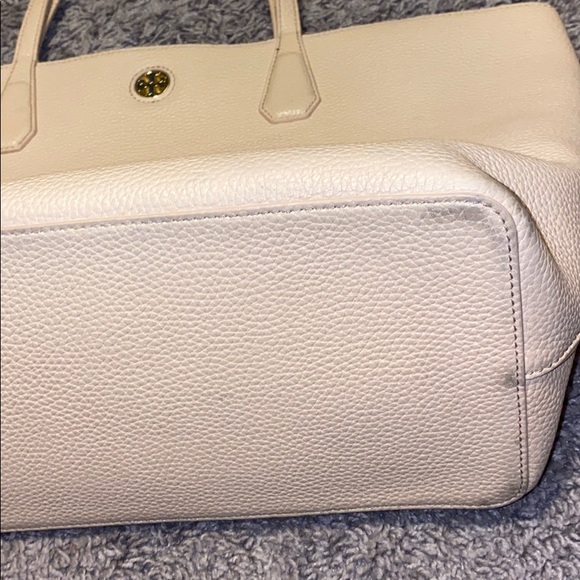 Blush pink Tory Burch tote, in great condition. - Picture 6 of 9